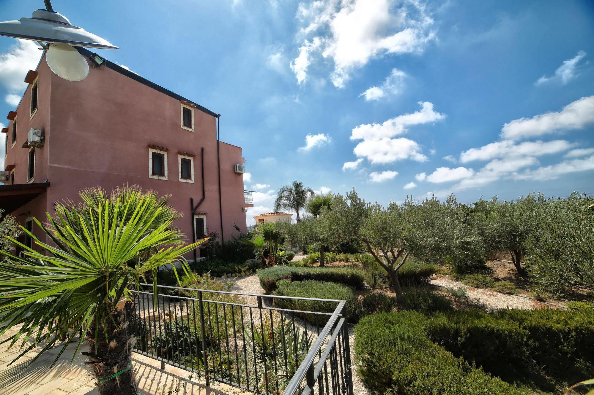 Il Mirto E La Rosa Bed & Breakfast Agrigento Exterior photo